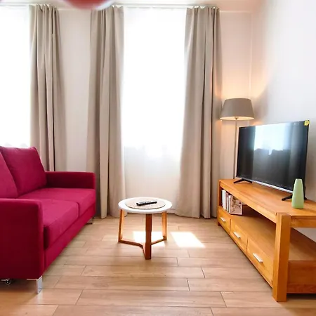 Erbkrug Blankensee, 4 Moderne Ferienapartments Im Herzen Der Mecklenburgischen Seenplatte